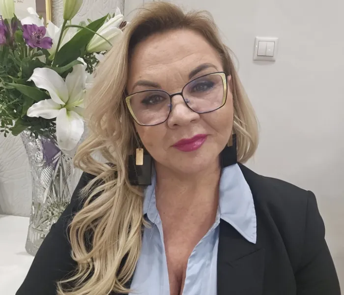 Eisinger Zsuzsanna - Tulajdonos & Mester Fodrász & Mounir Trainer - Eisinger Salon